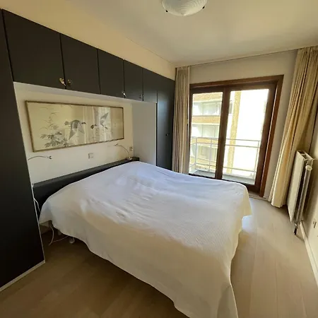 Cozy 4th Floor