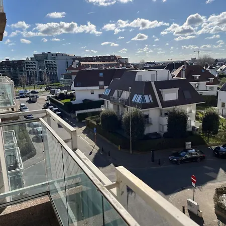 Cozy 4th Floor 아파트 *