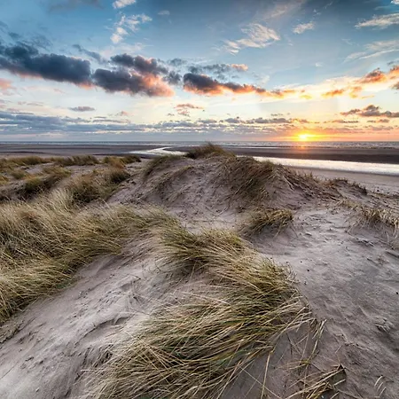 Cozy 4th Floor 크노케-하이스트